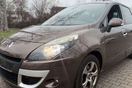 Renault Scenic 217.000 km 3.999 &euro; Mannheim 68169