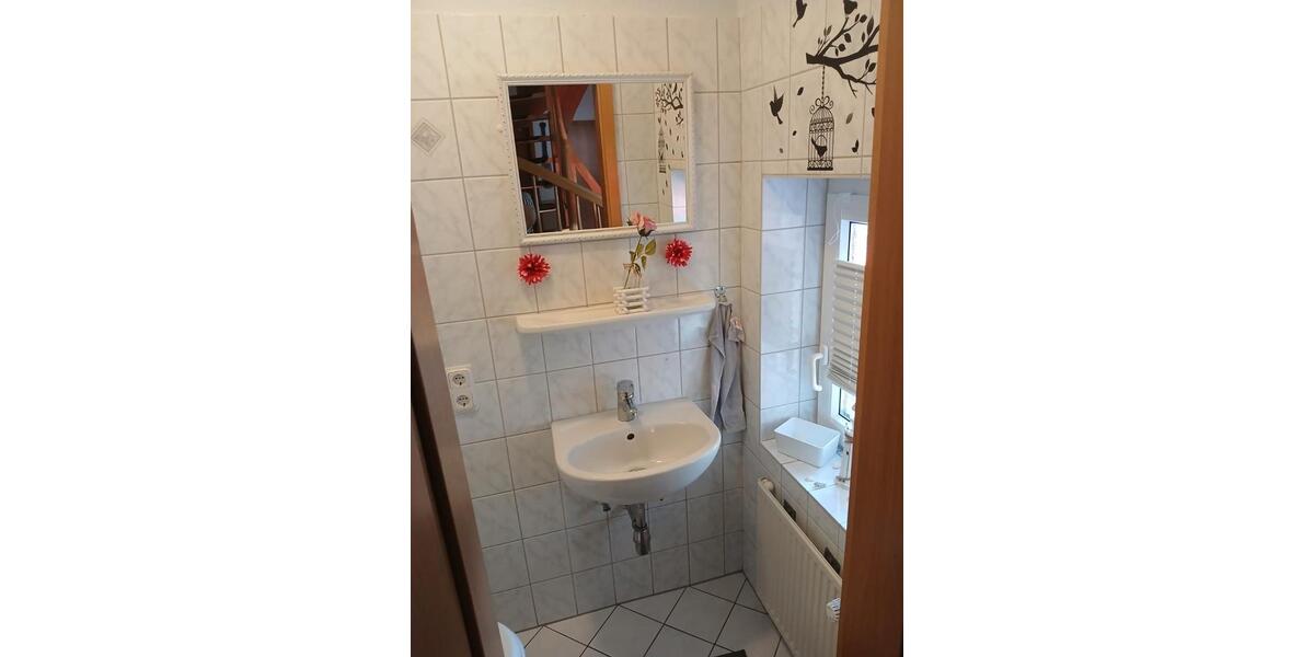 Etagenwohnung Norden - 5 Zimmer, 145 m&sup2;, 850&euro; | Angebot:26384877