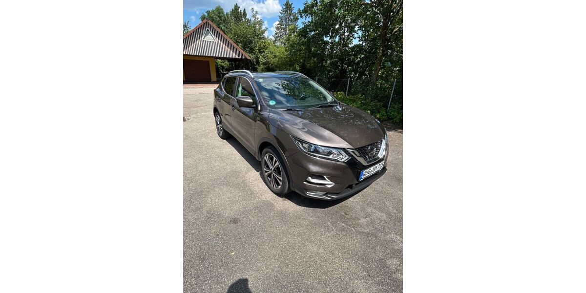 Nissan Qashqai 55.193 km 16.000 &euro; Weißenburg 91781