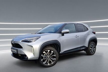 Toyota Yaris Cross 9.499 km 27.490 &euro; Rheinbach 53359