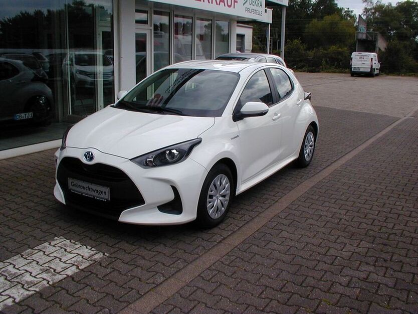 Yaris
