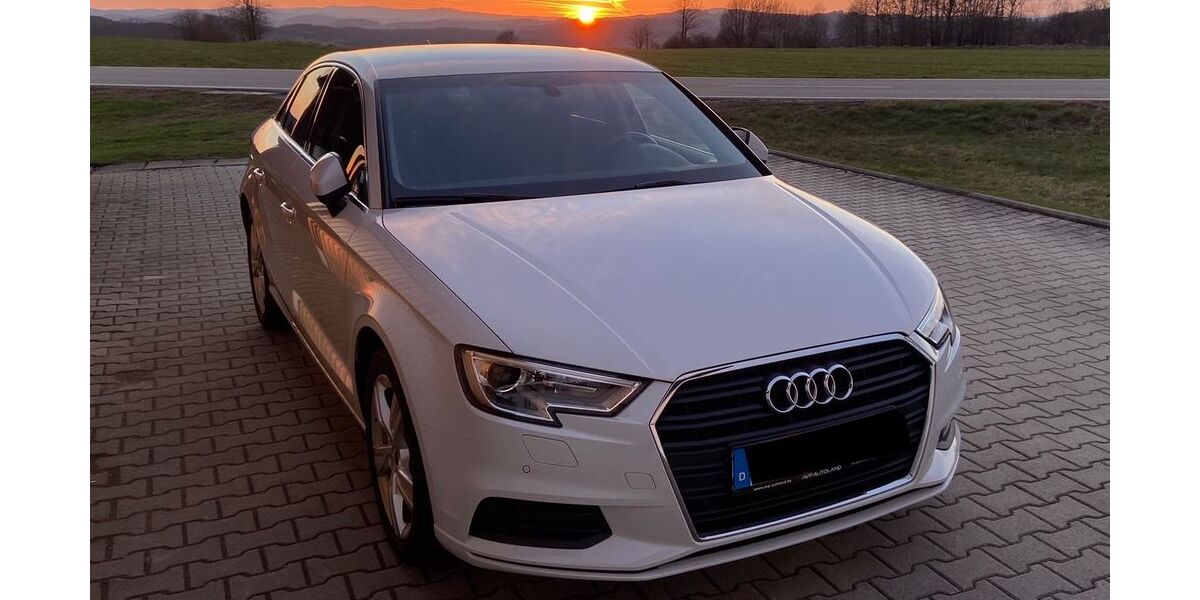 Audi A3 175.000 km 12.600 &euro; Röhrnbach 94133