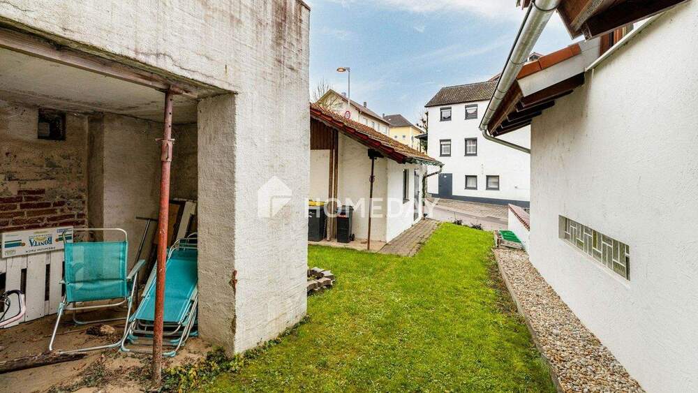 Einfamilienhaus Dingolfing - 9 Zimmer, 212 m&sup2;, 585.000&euro; | Angebot:25702897