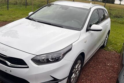 Kia ceed Sportswagon 36.900 km 17.499 € Chemnitz - Mittelbach 09224