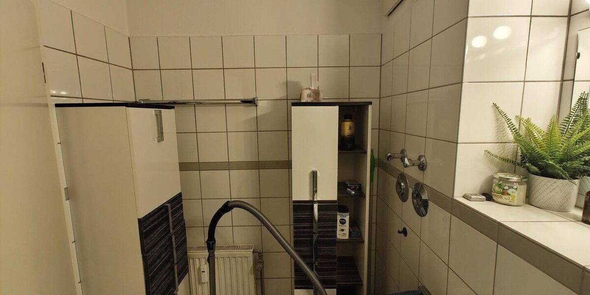 Etagenwohnung Erkrath Hochdahl - 2 Zimmer, 63 m&sup2;, 690&euro; | Angebot:26818725