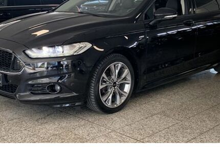 Ford Mondeo 158.645 km 12.288 &euro; Wuppertal 42329