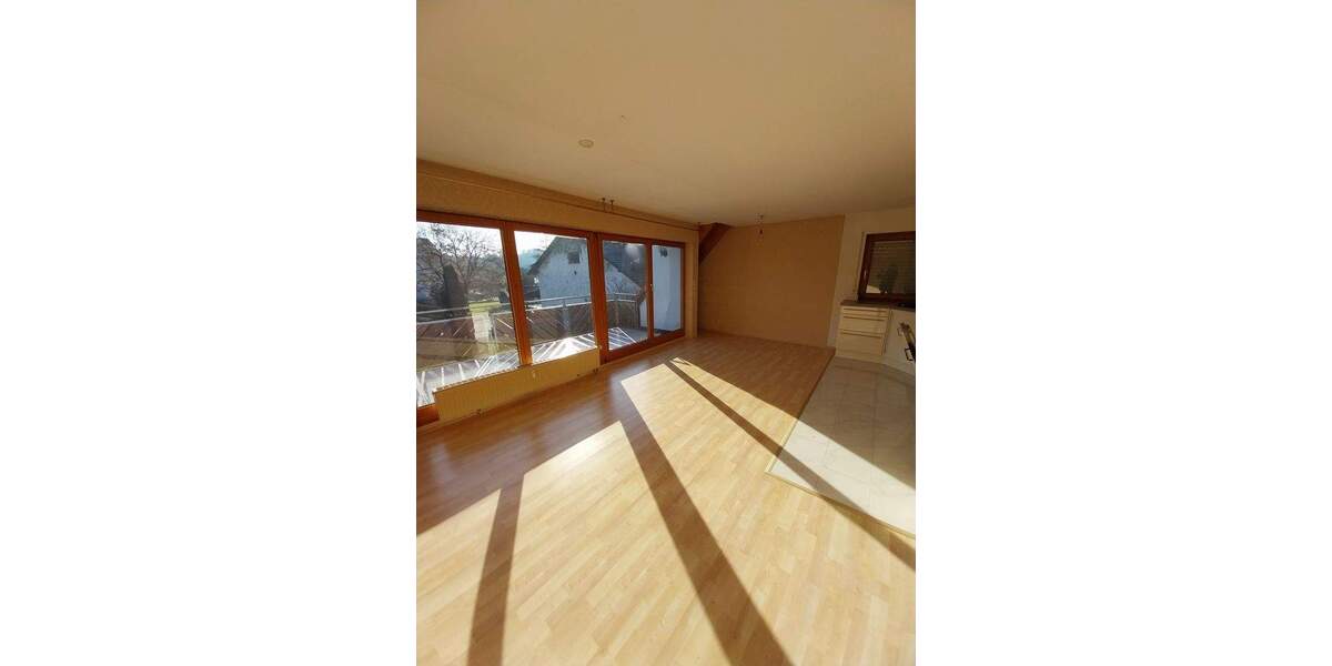 Einmalige Gelegenheit - gepflegte 3 Zimmerwohnung in kleiner Einheit in Stahringen zu verkaufen 3 zimmer