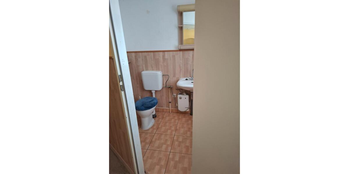 Mehrfamilienhaus, Wohnhaus Guben - 6 Zimmer, 200 m&sup2;, 980&euro; | Angebot:26286595