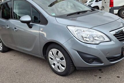 Opel Meriva 147.000 km 3.900 &euro; bad Wurzach 88410