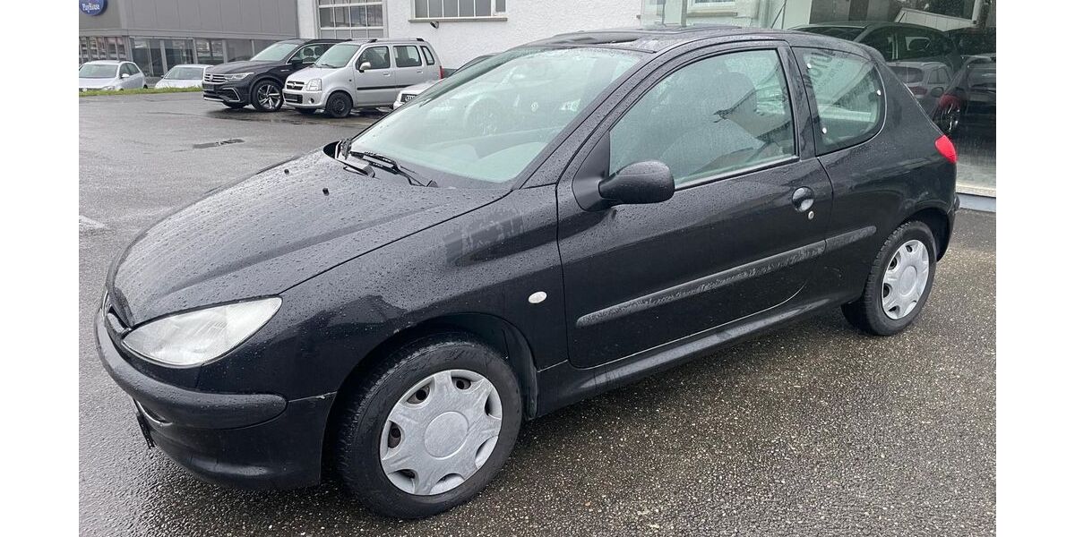 Peugeot 206 26.883 km 3.490 &euro; Ofterdingen 72131