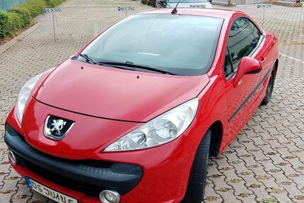 Peugeot 207 117.000 km 2.199 € Heidelberg 69115