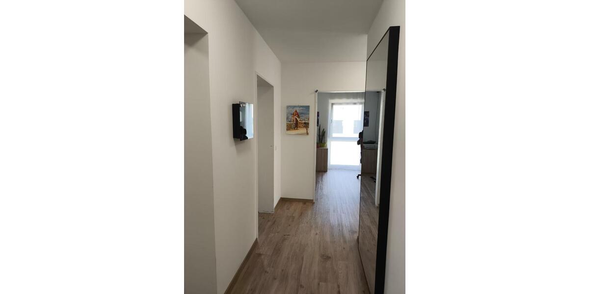 Etagenwohnung Burghausen - 4 Zimmer, 92 m&sup2;, 353.000&euro; | Angebot:27137565