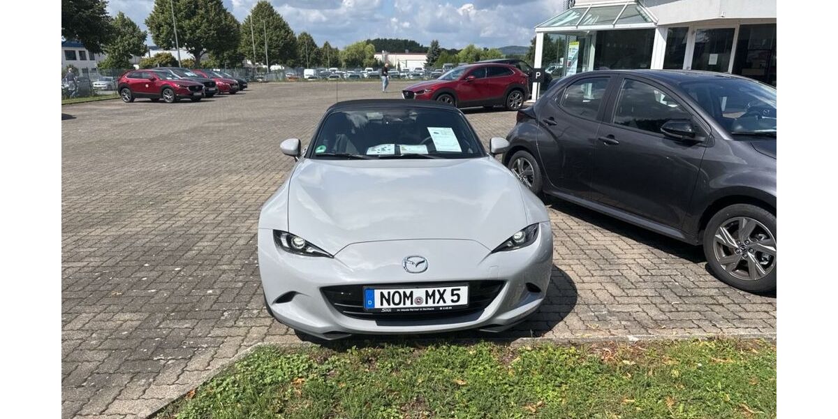 Mazda MX-5 3.438 km 29.990 &euro; Northeim 37154