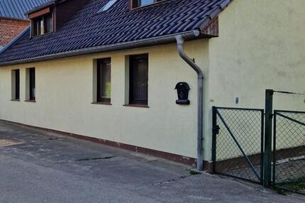 Freistehendes Einfamilienhaus mit Charme in ländlicher Idylle