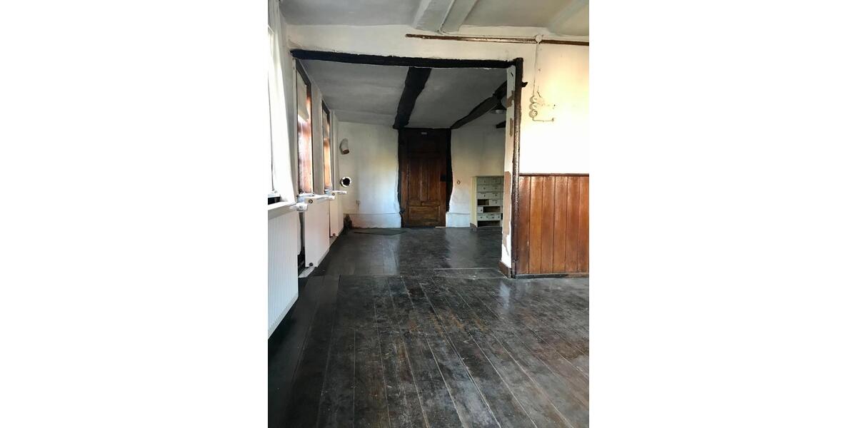 Einfamilienhaus Bad Wildungen - 3 Zimmer, 100 m&sup2;, 25.000&euro; | Angebot:26399810