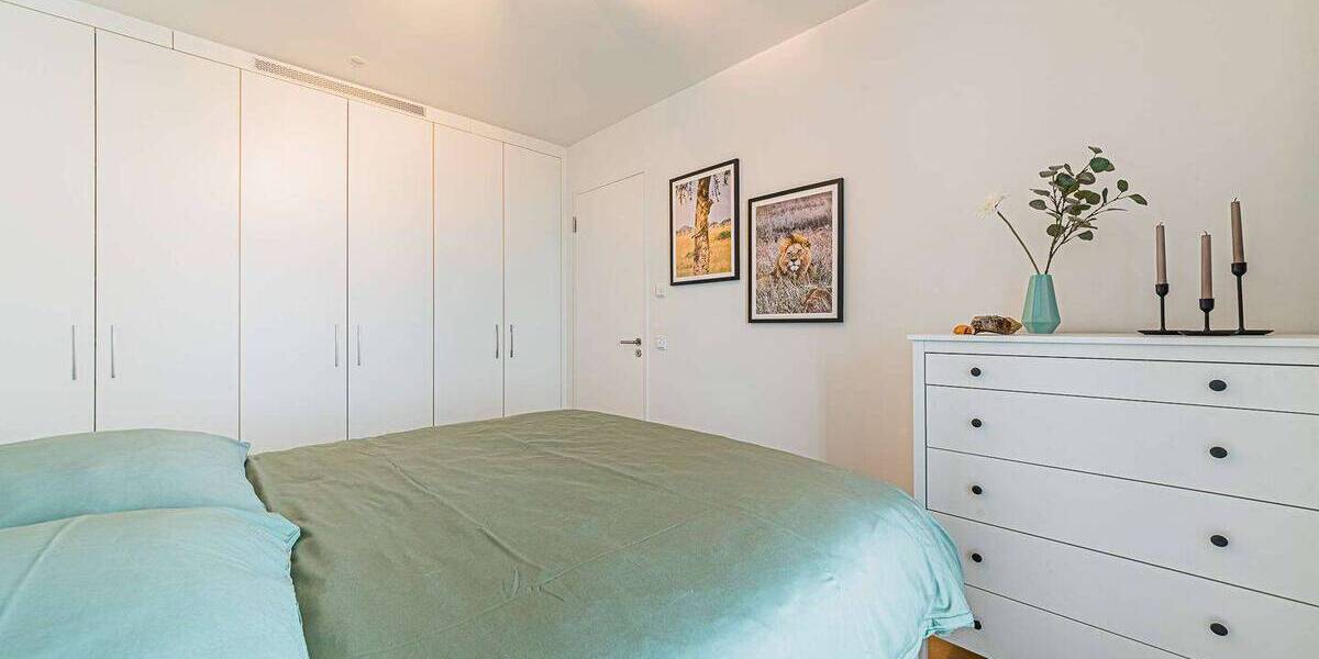 Etagenwohnung Frankfurt am Main Sachsenhausen - 2 Zimmer, 67 m&sup2;, 2.650&euro; | Angebot:25726226