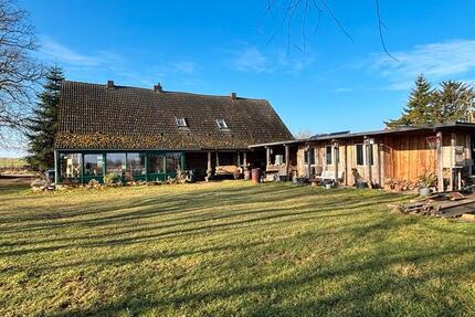 Haus Neubukow - 10 Zimmer, 270 m&sup2;, 590.000&euro; | Angebot:26439836