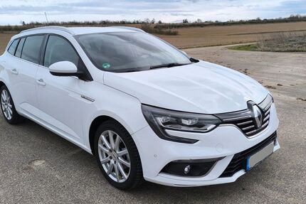Renault Megane 94.000 km 9.000 &euro; Querfurt 06268
