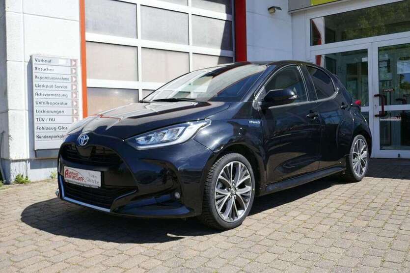 Yaris