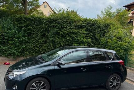 Toyota Auris 221.000 km 5.800 &euro; Roth 91154