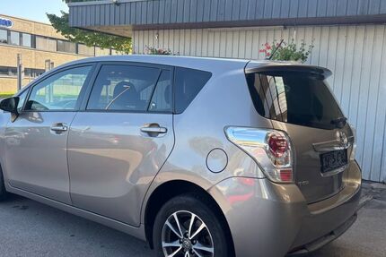 Toyota Verso 177.000 km 4.290 &euro; Essen 45356