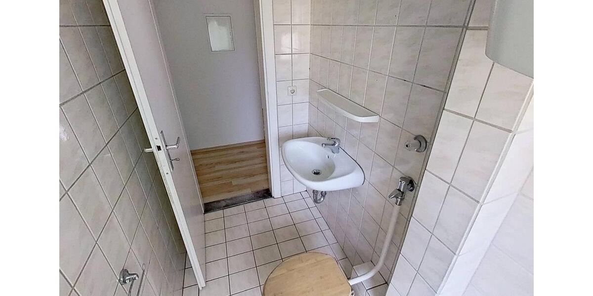 Etagenwohnung Bayreuth Bernecker Straße / Insel / Riedelsberg - 3 Zimmer, 68 m&sup2;, 580&euro; | Angebot:26637697