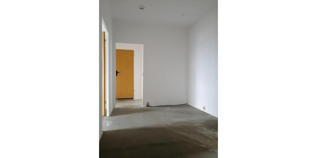 Schöne 4 Zimmerwohnung mit Balkon, Pilzheide in Walddrehna 4 zimmer