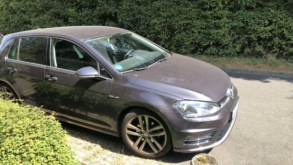 VW Golf 120.000 km 12.200 &euro; Bonn 53125