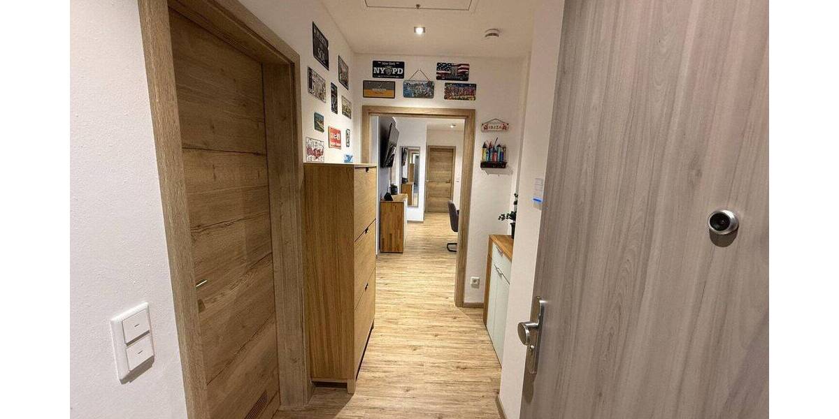 Etagenwohnung Hagenbüchach - 3 Zimmer, 95 m&sup2;, 397.000&euro; | Angebot:26929527