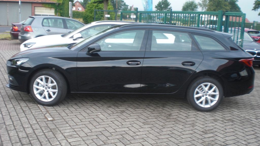 Seat Leon 200 km 22.995 &euro; Voltlage 49599