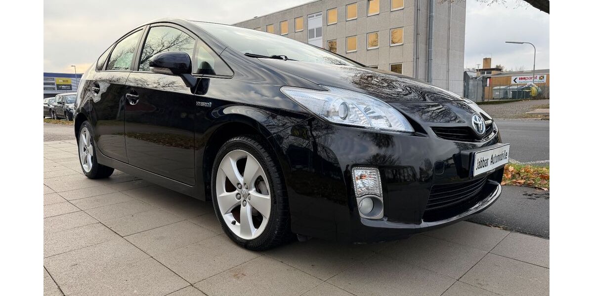 Toyota Prius 90.300 km 9.200 &euro; Hannover 30179