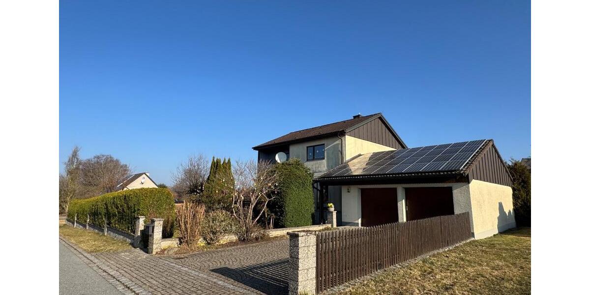 Einfamilienhaus Püchersreuth Ilsenbach - 9 Zimmer, 144 m&sup2;, 385.000&euro; | Angebot:25414447