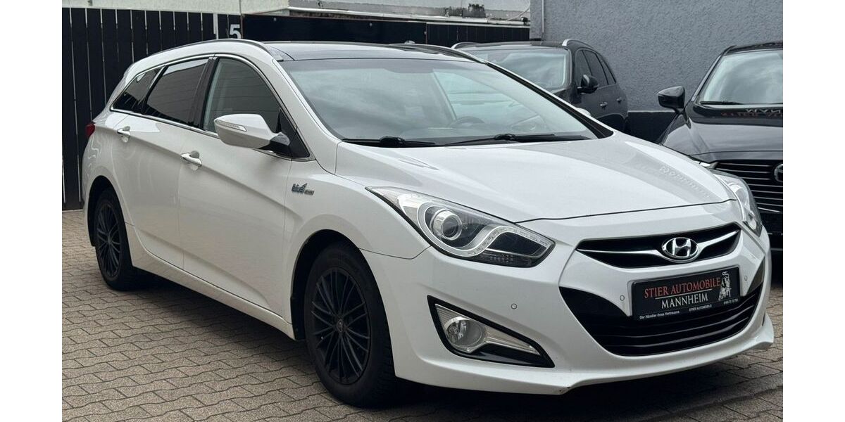 Hyundai i40 188.000 km 4.850 &euro; Mannheim 68199