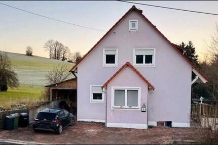 Haus Vilseck - 6 Zimmer, 128 m&sup2;, 270.000&euro; | Angebot:26062950