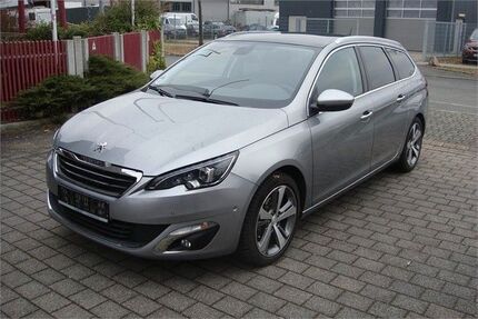 Peugeot 308 100.200 km 9.900 &euro; Fürth 90763