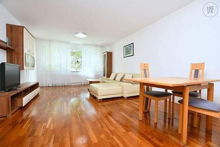 Frisch renoviert: Sonnige, voll möblierte Wohnung in Stuttgart West 2 zimmer