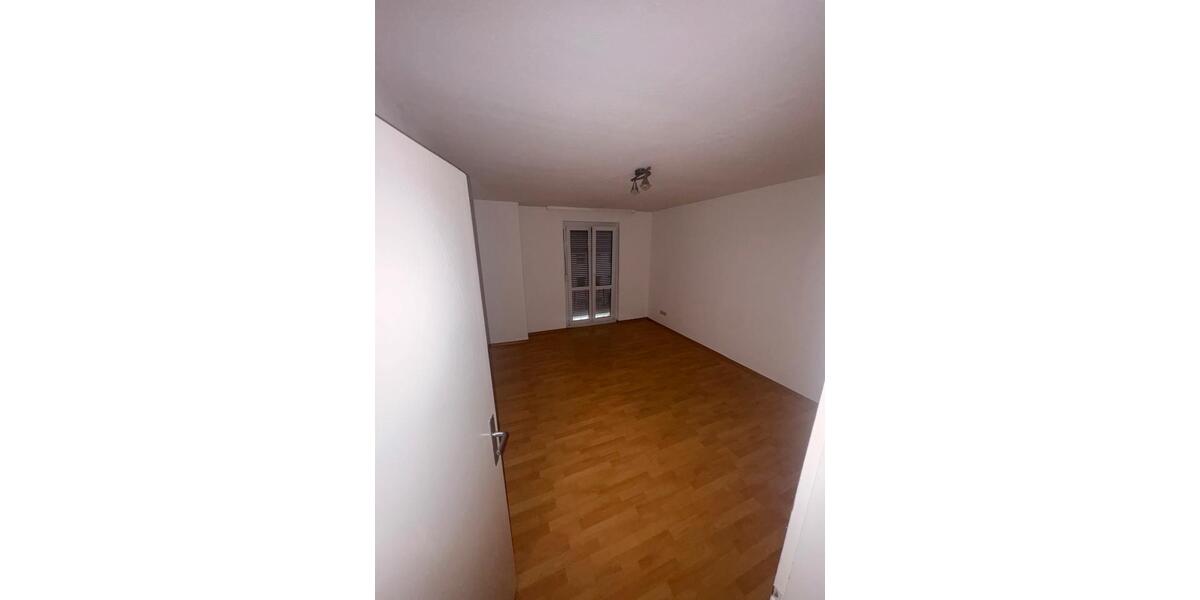 3-Zimmer-Wohnung mit Einbauküche & Gartenmitbenutzung – 56 m² 3 zimmer