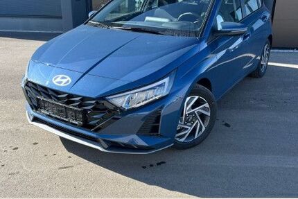 Hyundai i20 1.500 km 23.790 &euro; Germaringen 87656