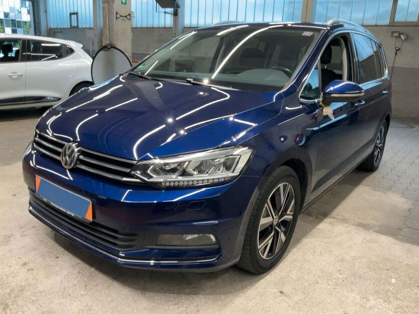 VW Touran 73.000 km 27.950 € Geesthacht 21502
