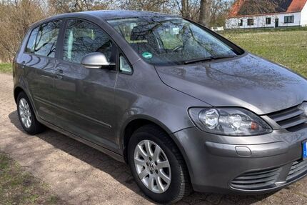 VW Golf Plus 157.600 km 3.900 &euro; Bremen 28325