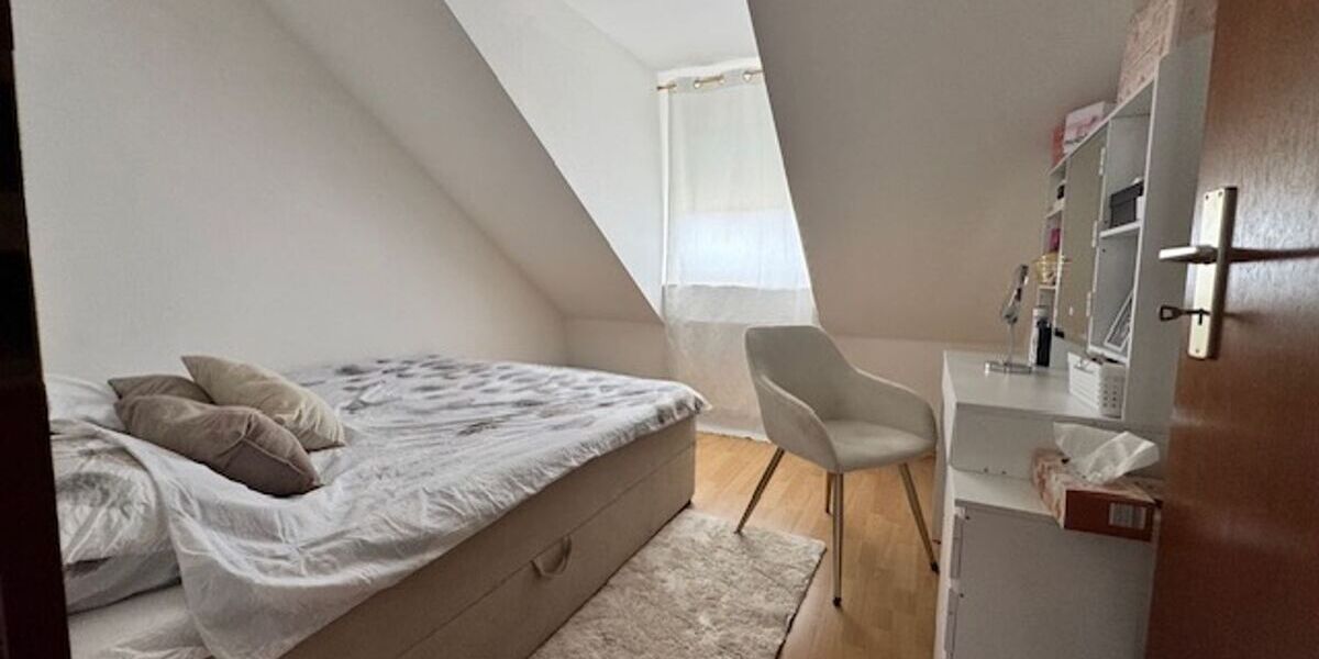 Schöne 3- Zimmer Wohnung mit EBK, ruhige Ortsrandlage - Appartement Salach | Angebot:27034261