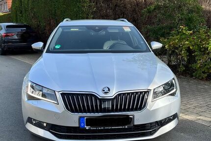 Skoda Superb 123.000 km 19.499 &euro; Lünen 44532