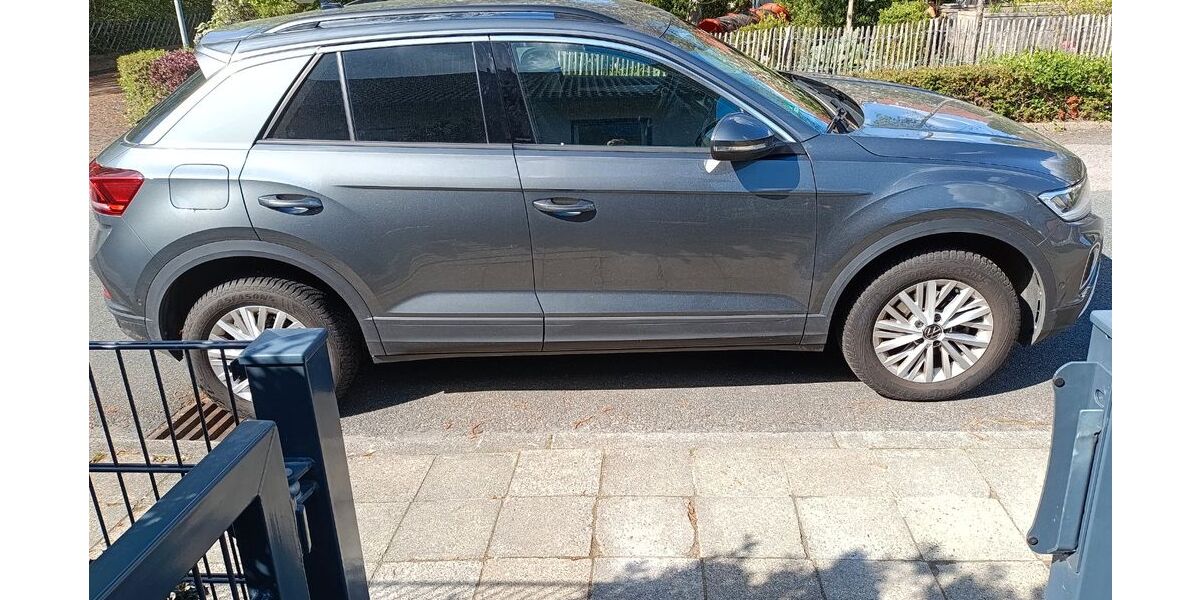 VW T-Roc 19.300 km 21.900 &euro; Cremlingen 38162