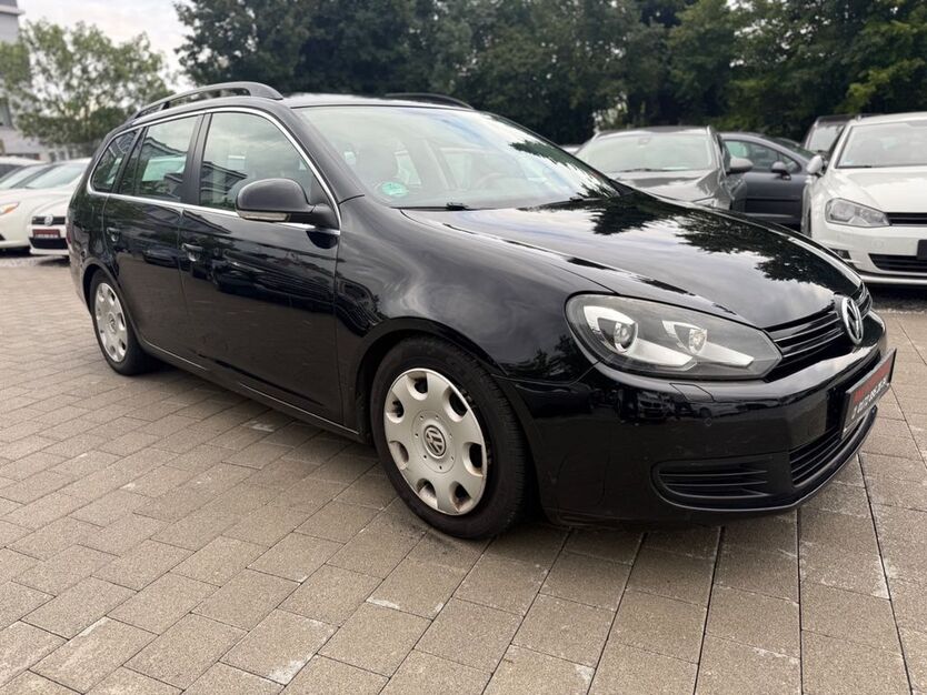 VW Golf 222.273 km 3.650 € Fellbach 70736