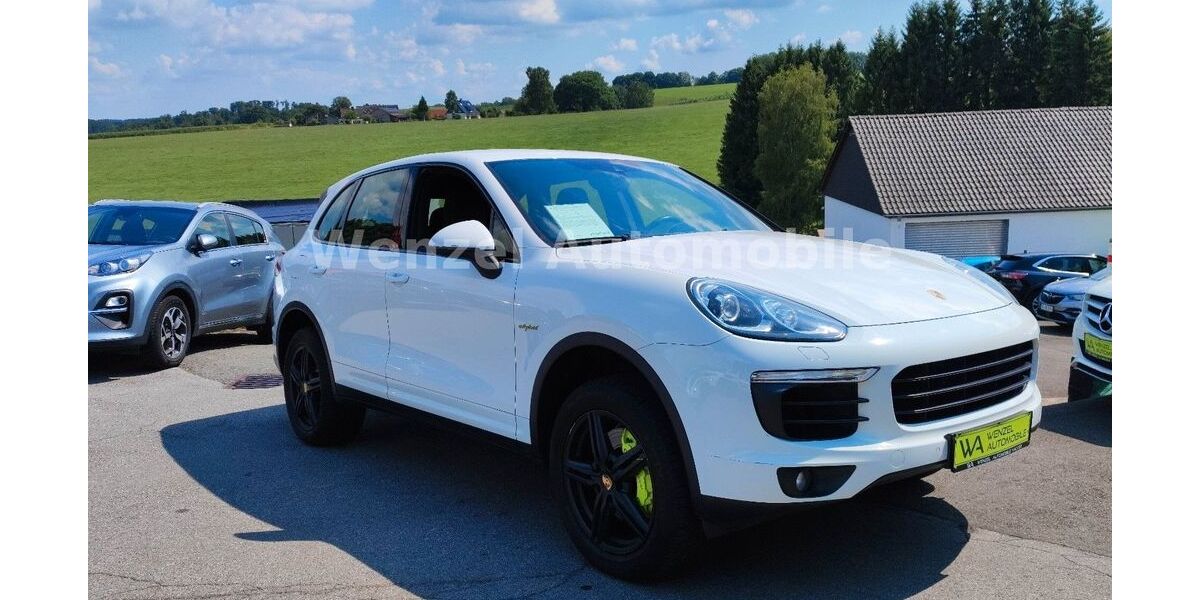 Porsche Cayenne 164.828 km 29.994 € Halver 58553
