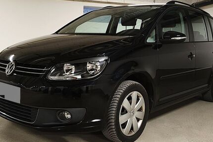 VW Touran 87.300 km 9.700 &euro; Hannover 30539