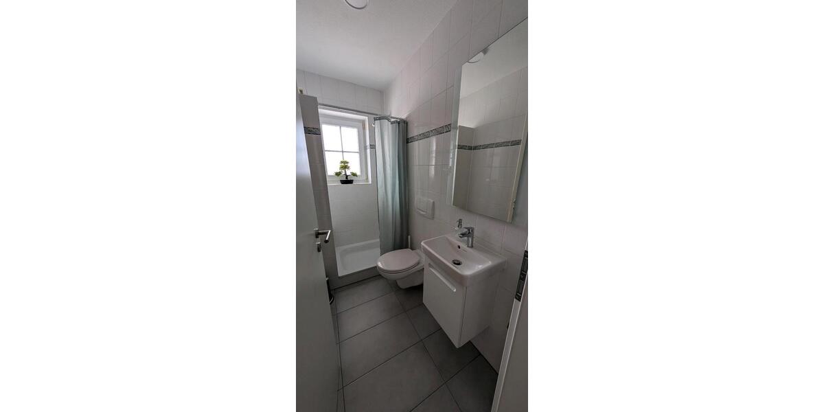 Erdgeschoßwohnung Steinau an der Straße - 4 Zimmer, 128 m&sup2;, 1.150&euro; | Angebot:26403870