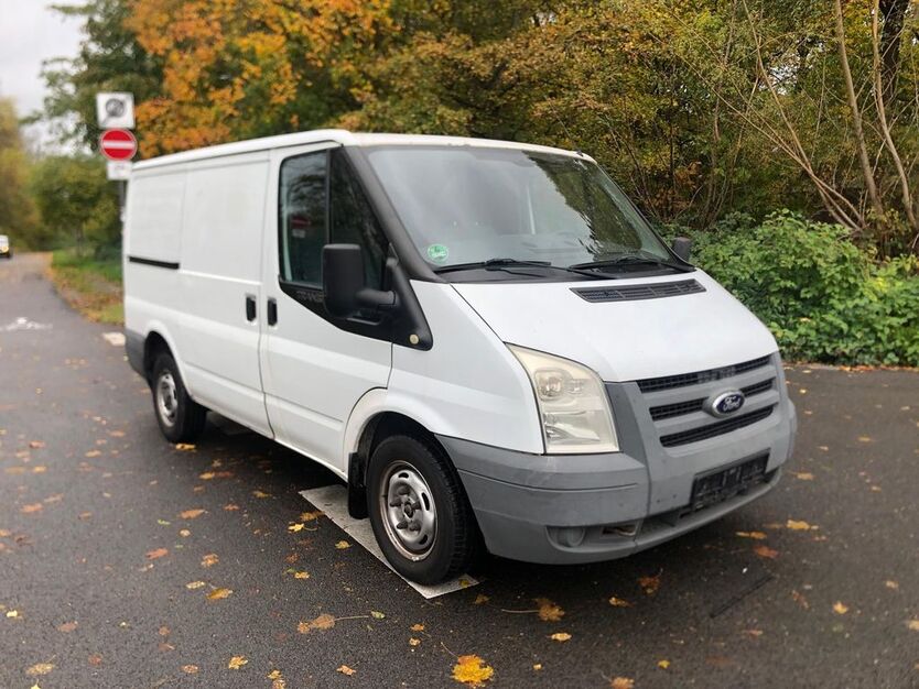 Ford Transit 250.000 km 3.999 € Köln 50739