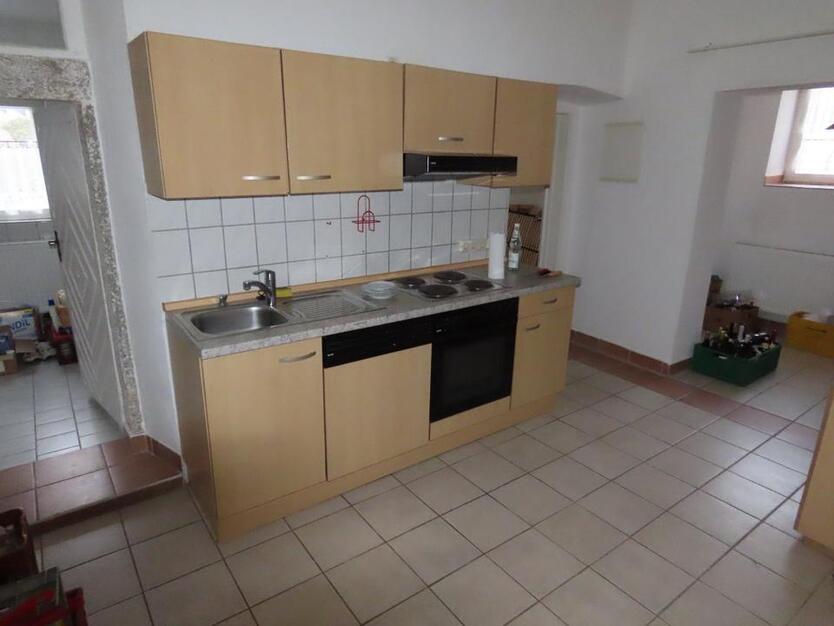 Gemütliche 2-Zimmer-Wohnung mit Balkon in Dörflas zu vermieten zimmer