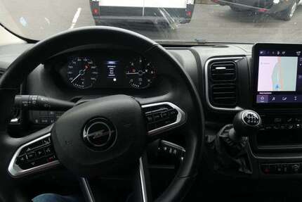 Opel Movano 32.000 km 22.491 &euro; Waldsassen 95652